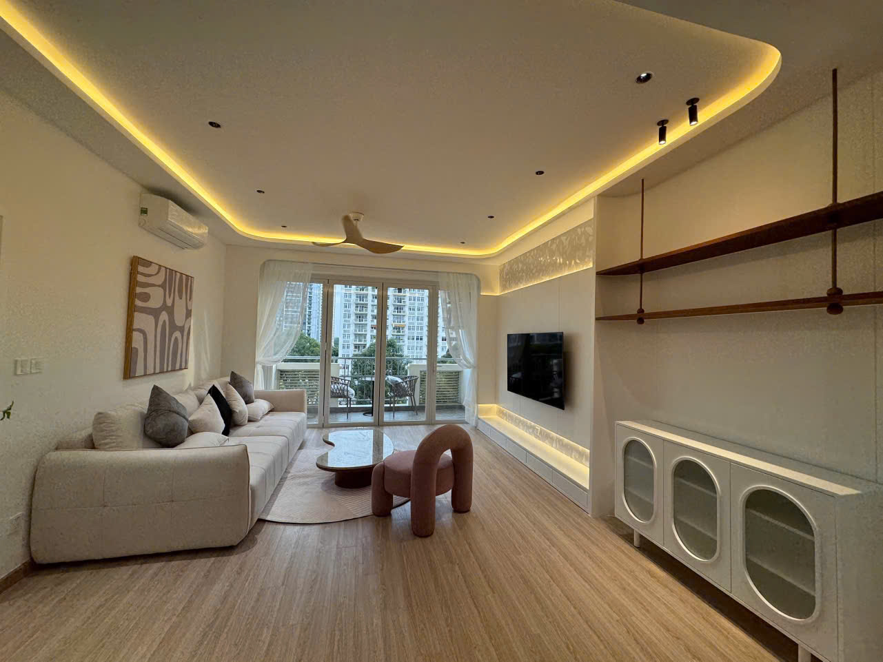 Bán Căn Hộ Cảnh Viên 1 Phú Mỹ Hưng 3PN View Công Viên
